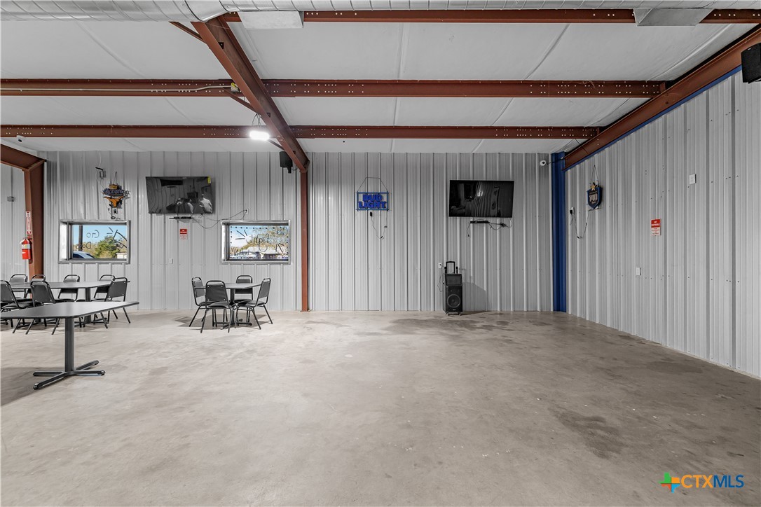 803 Us Highway 77a N Property Photo 16