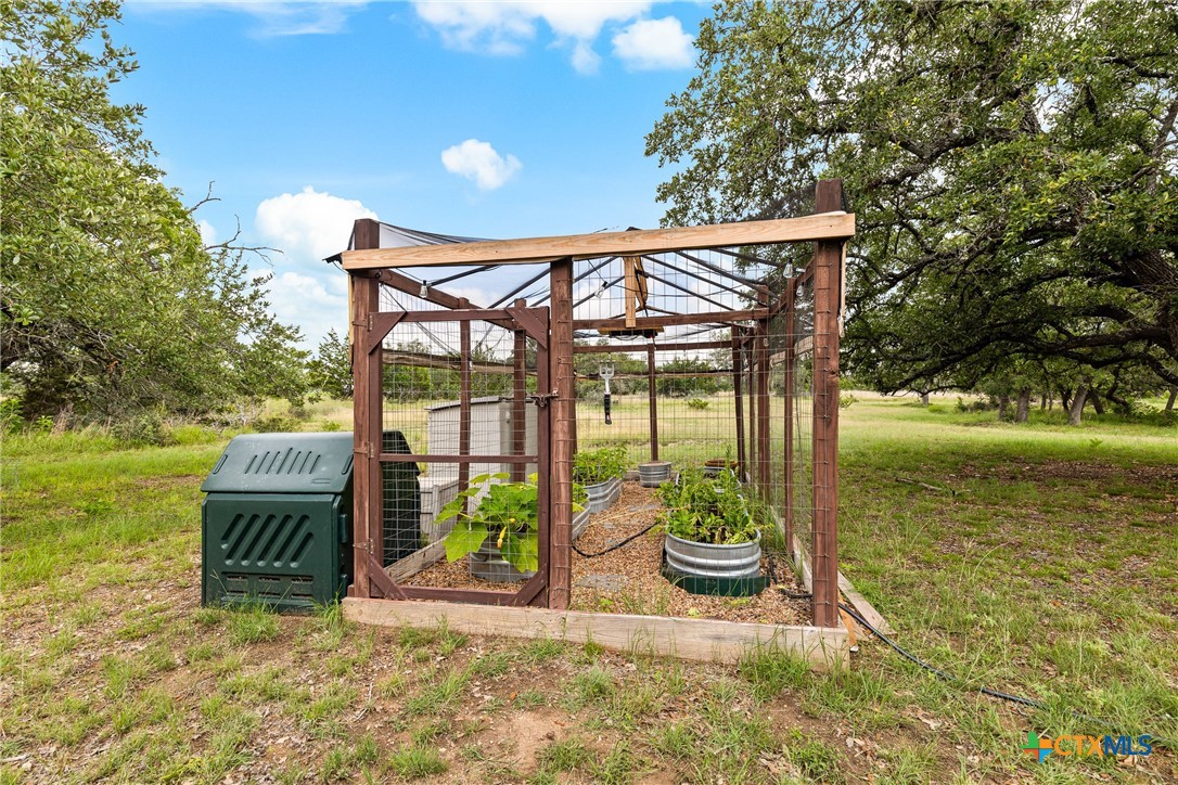 204 Kendall Jackson Property Photo 12