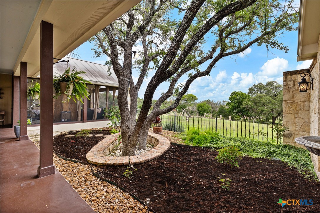 204 Kendall Jackson Property Photo 21