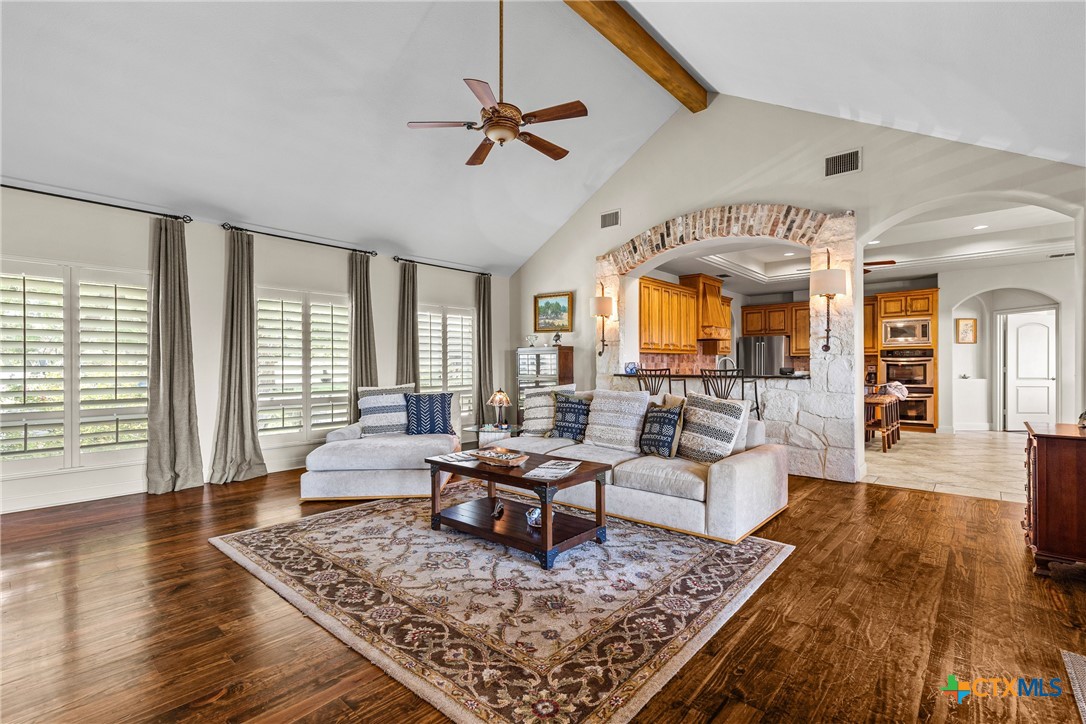 204 Kendall Jackson Property Photo 33