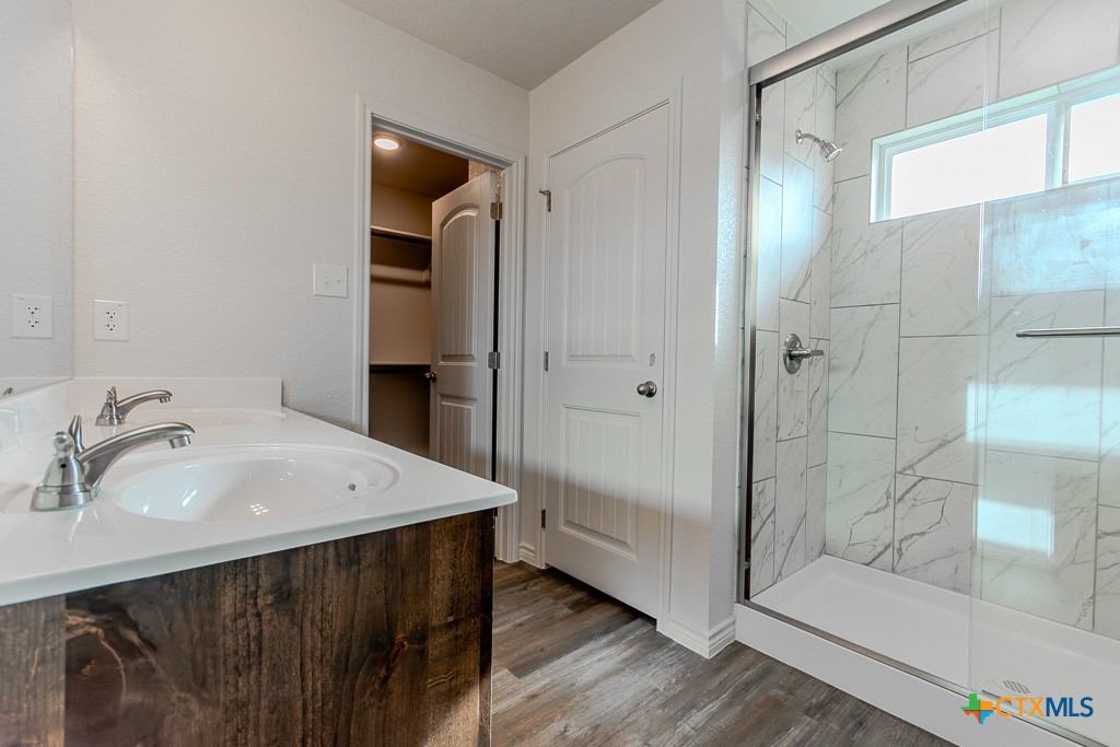 1104 Karen Drive Property Photo 14