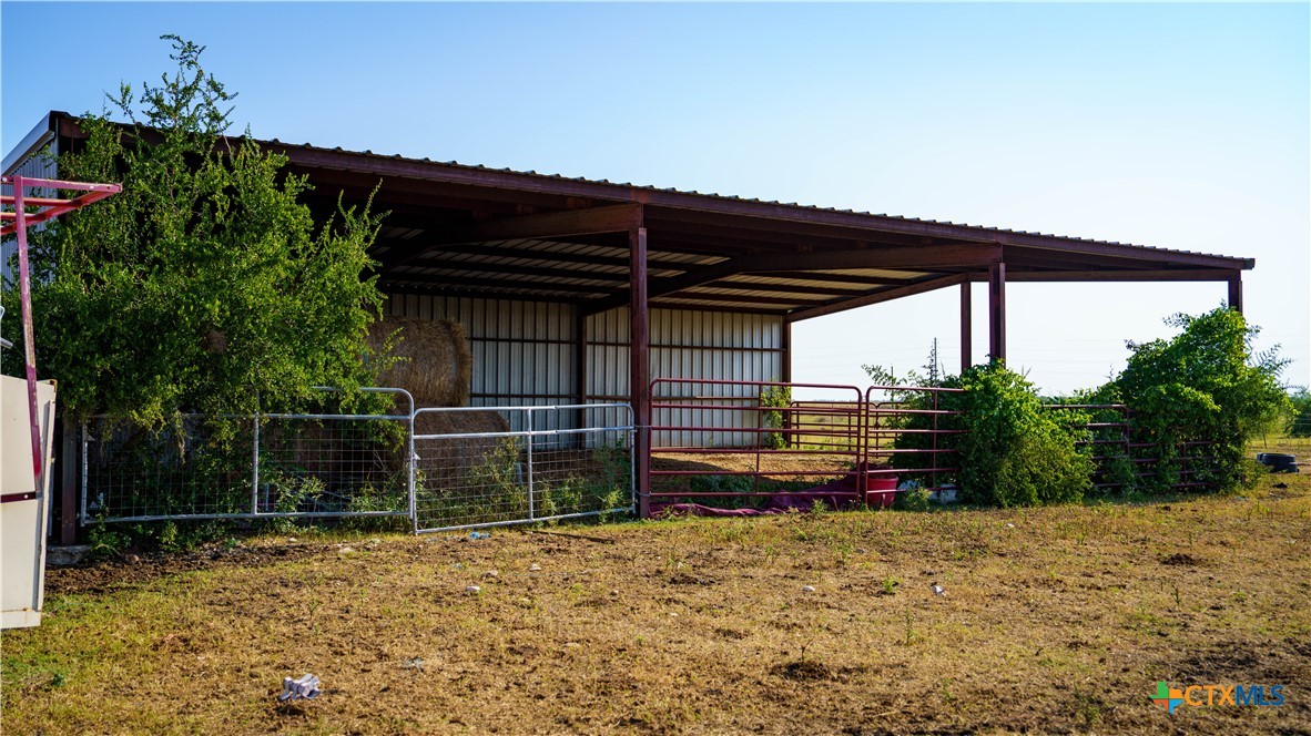 2525 Fm 2623 Property Photo 9