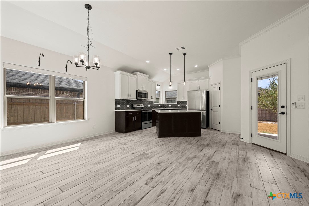 2909 Torino Reale Avenue Property Photo 14