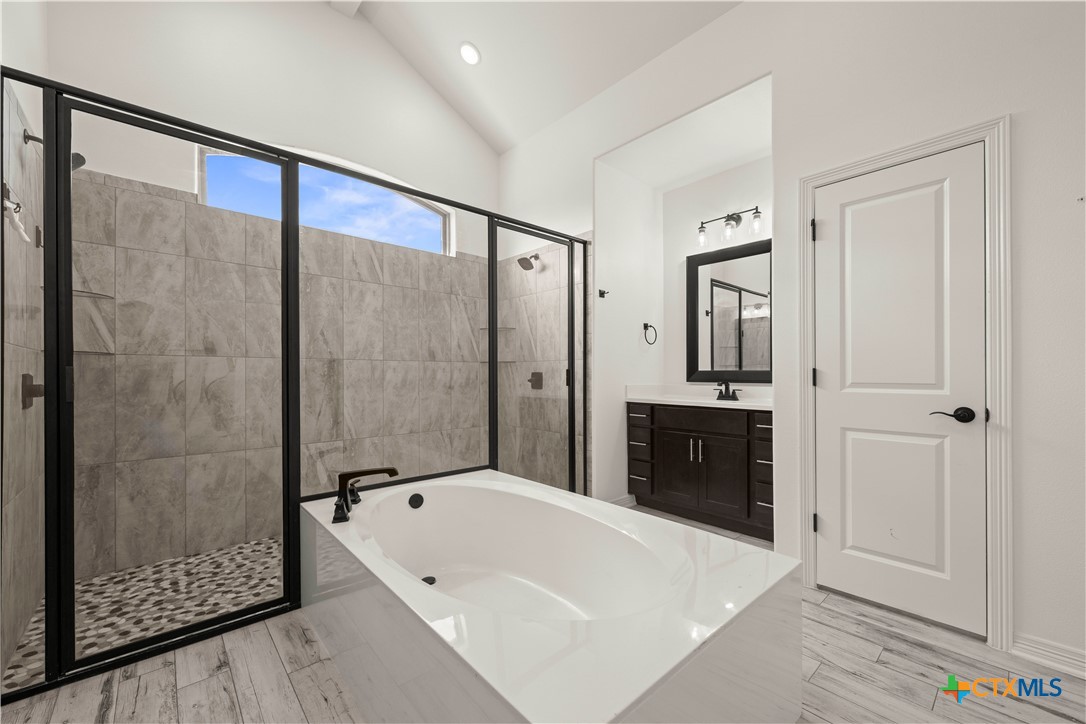 2909 Torino Reale Avenue Property Photo 34