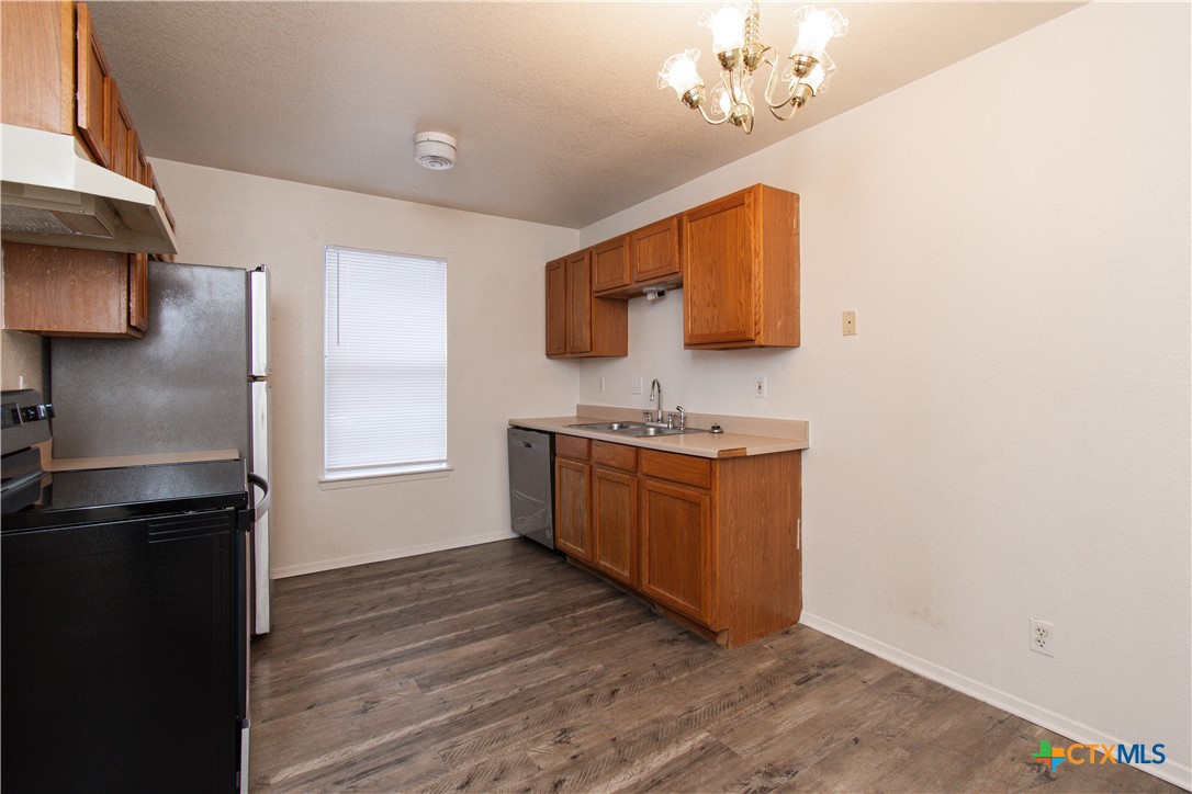 2018 Cedarhill Drive C Property Photo 5