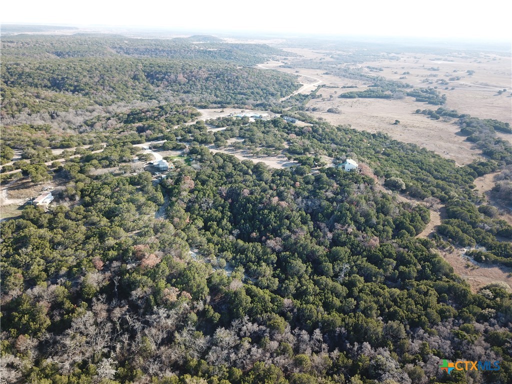 109 S High Circle Property Photo 4