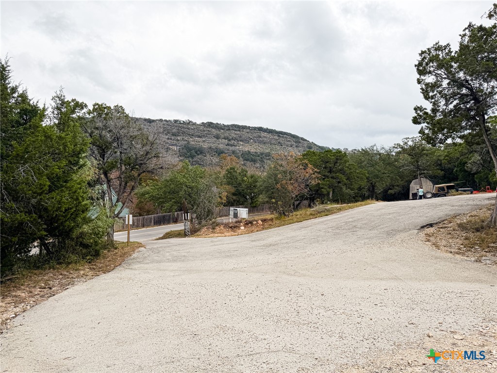 9751 River Road Property Photo 12
