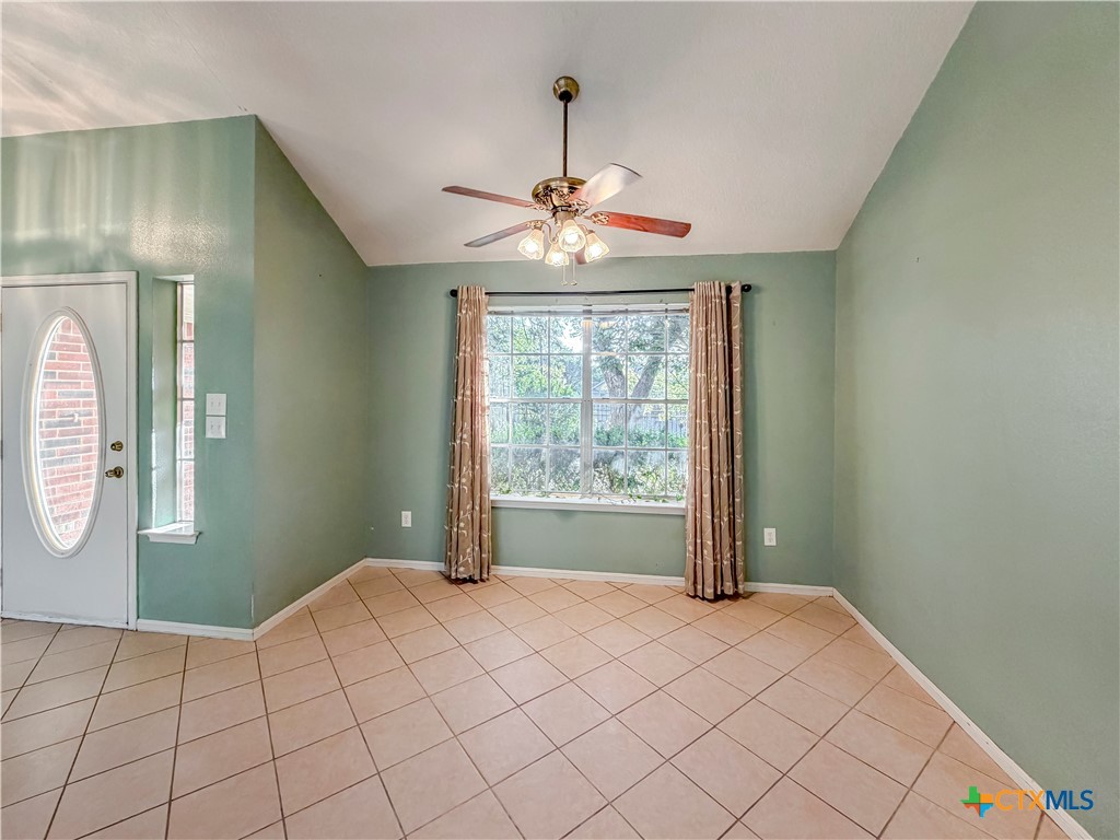 2741 Connie Drive Property Photo 4
