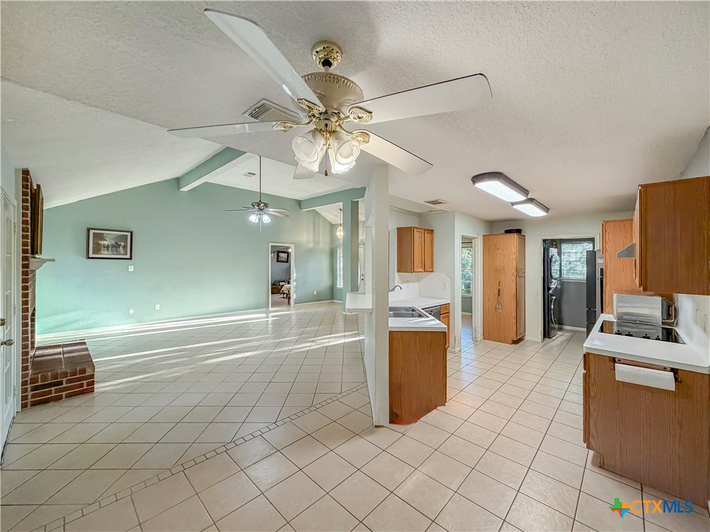 2741 Connie Drive Property Photo 5