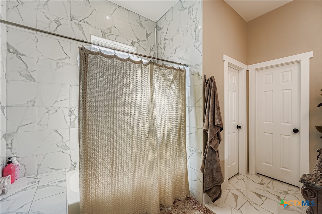 149 Arosa Drive Property Photo 30