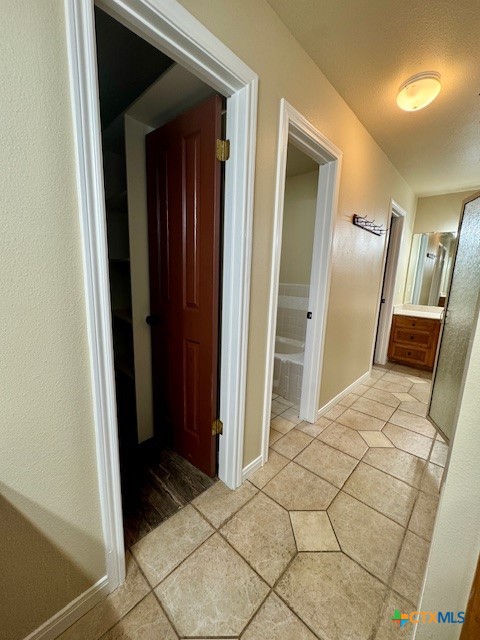 1301 Fieldcrest Property Photo 17