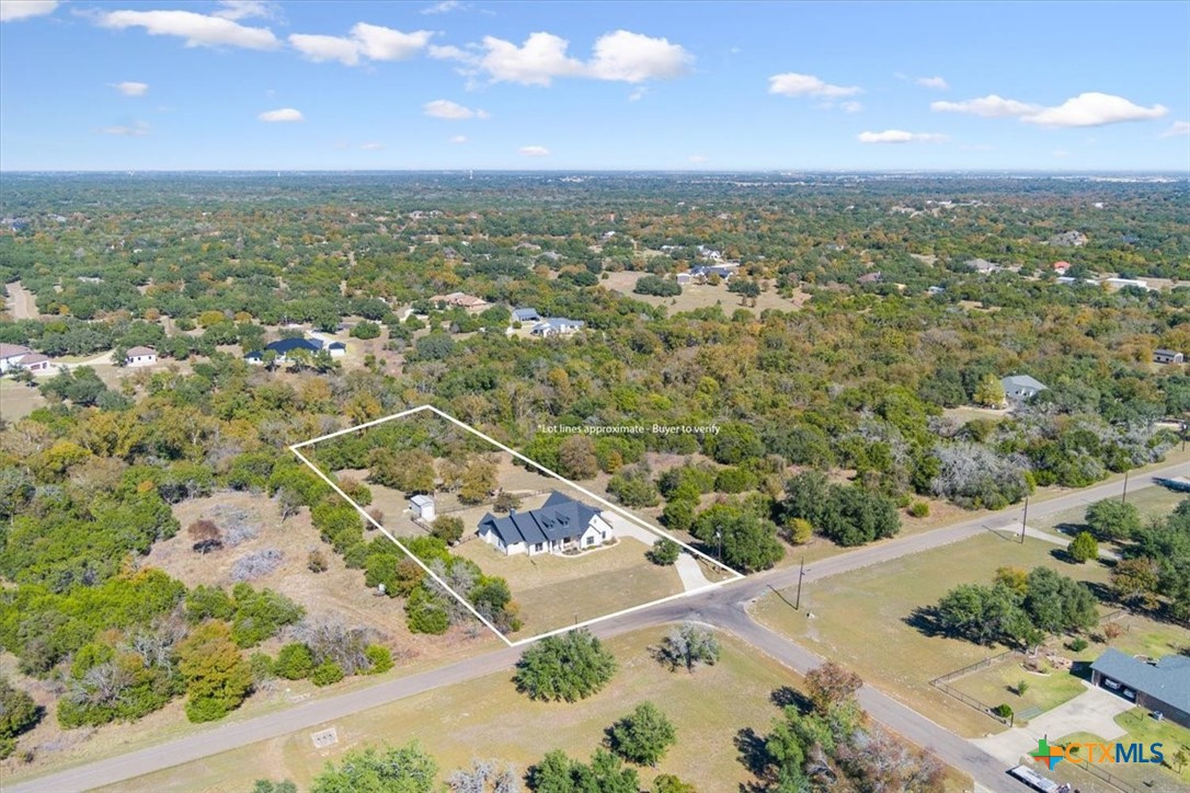 1250 E Creekview Drive Property Photo 4