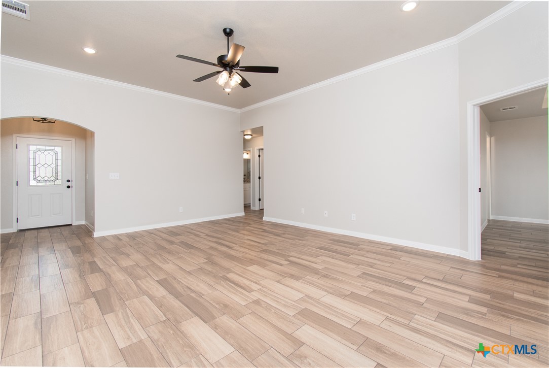 2558 Cowgirl Trail Property Photo 7