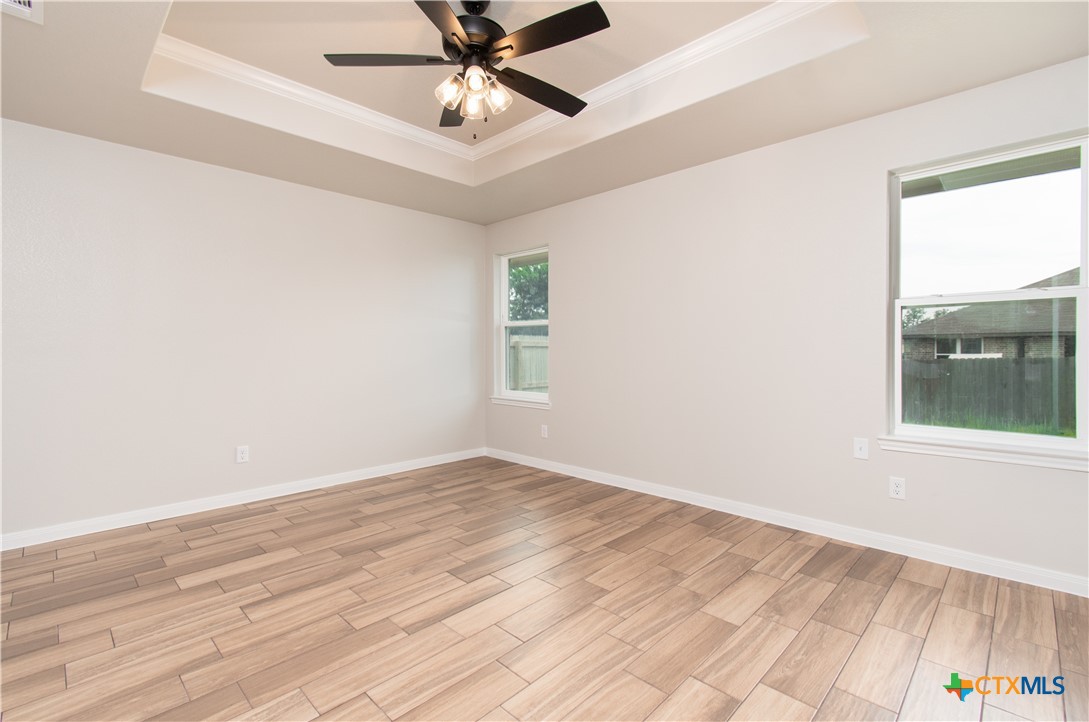 2558 Cowgirl Trail Property Photo 11