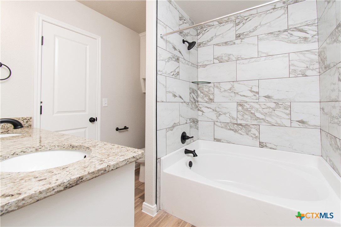 2558 Cowgirl Trail Property Photo 14