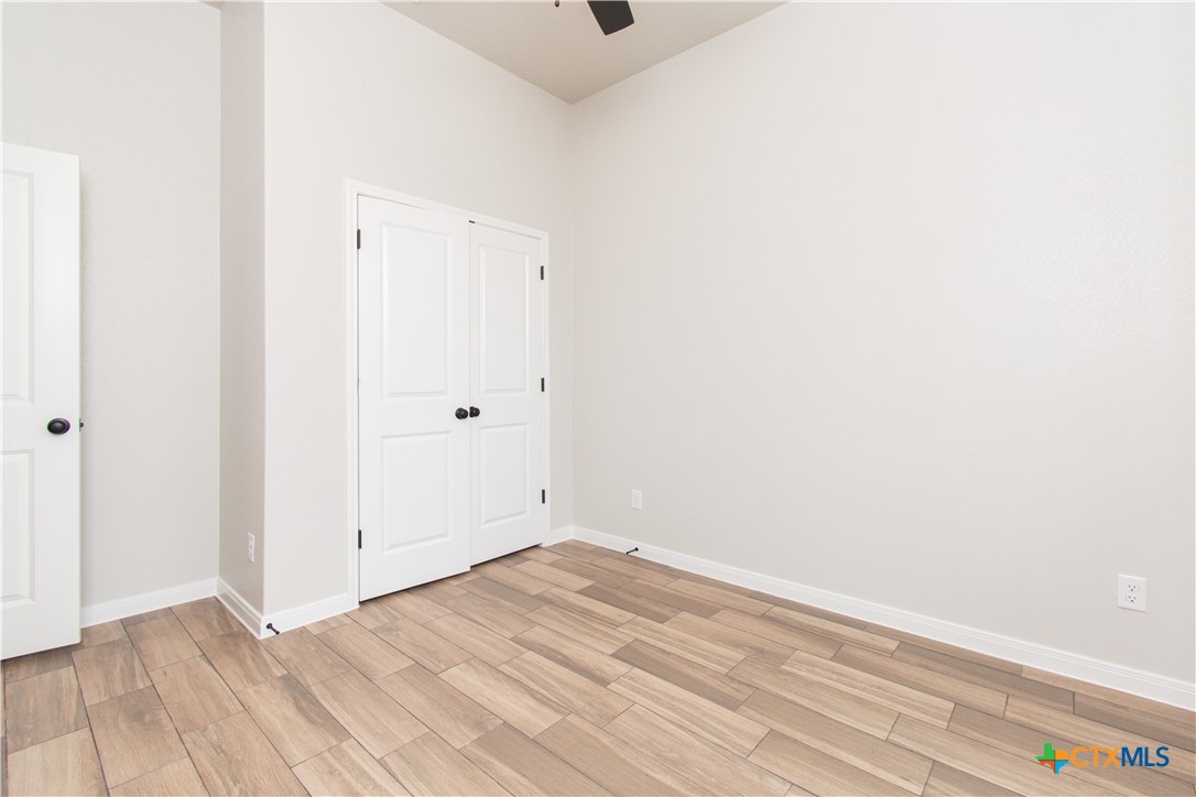 2558 Cowgirl Trail Property Photo 20