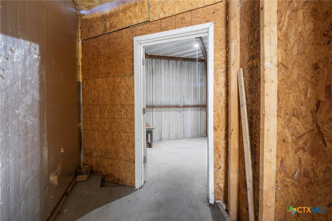 1505 E Veterans Memorial Boulevard Property Photo 15