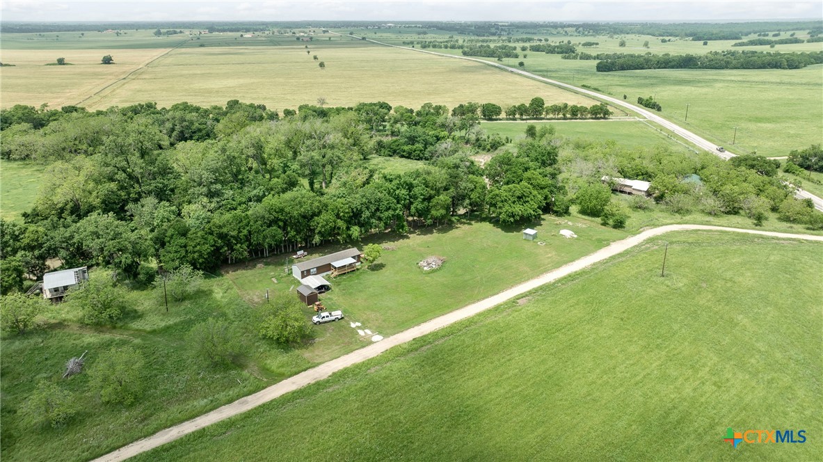 5529 N. Fm 487 Property Photo 9
