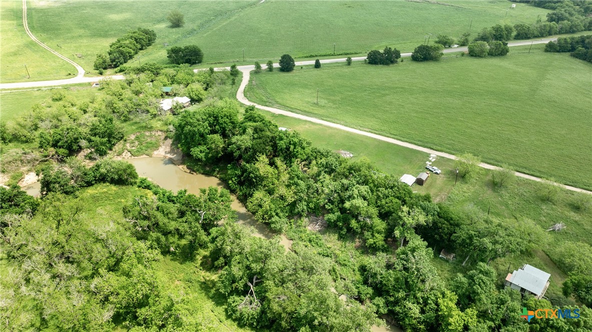 5529 N. Fm 487 Property Photo 10