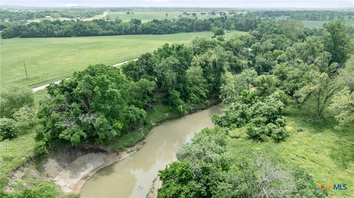 5529 N. Fm 487 Property Photo 11
