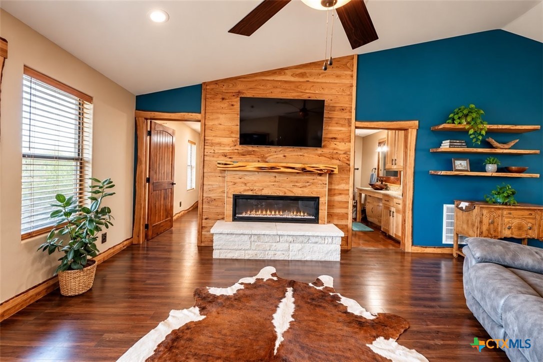 1825 Savanna Ridge Ranch Road Property Photo 8