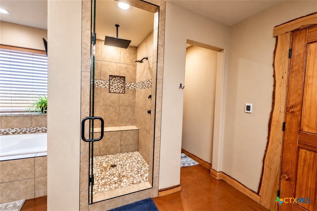 1825 Savanna Ridge Ranch Road Property Photo 11