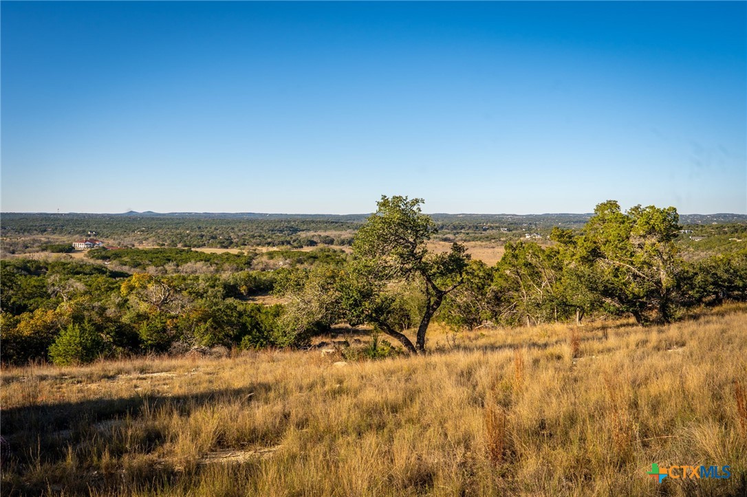 911 Enchanted View Property Photo 9