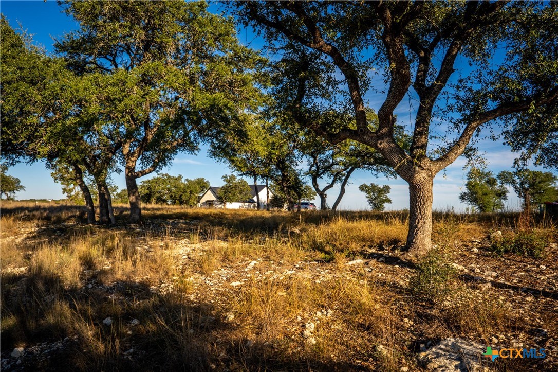 911 Enchanted View Property Photo 11