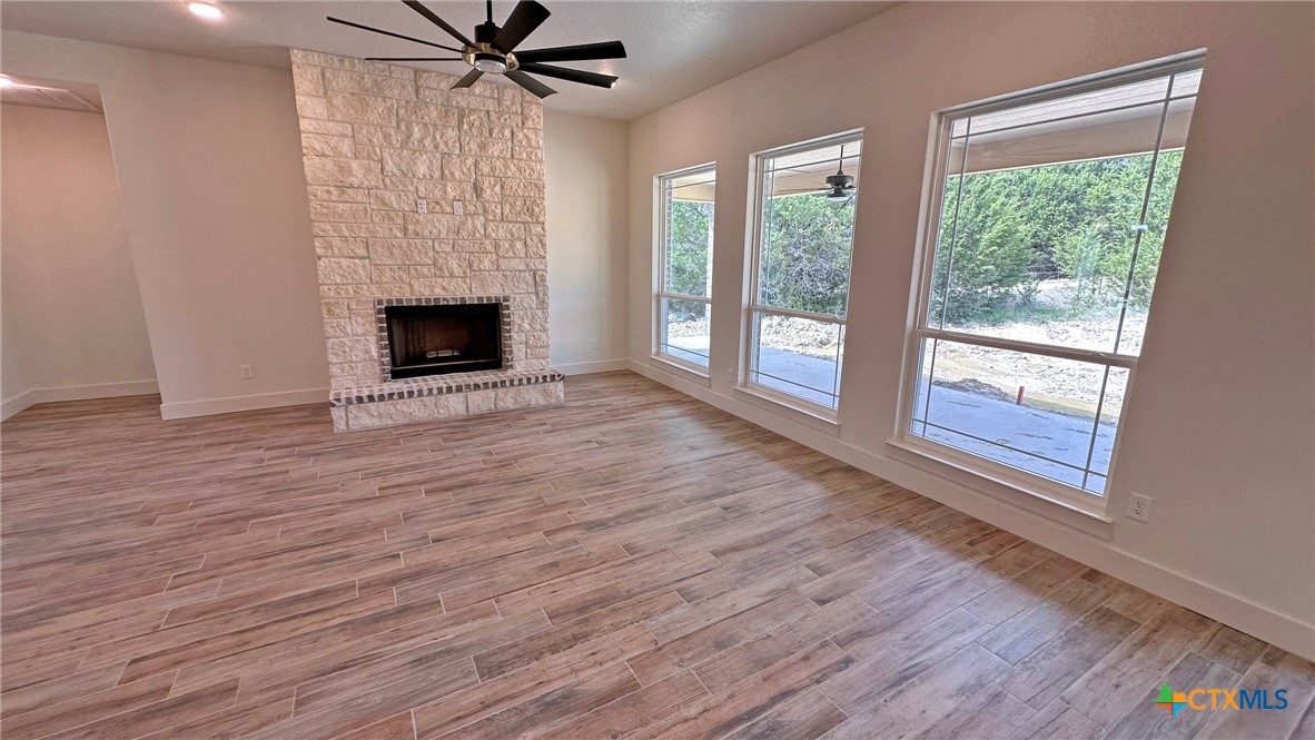 818 Estate Circle Property Photo 14