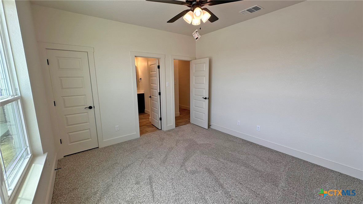 818 Estate Circle Property Photo 20