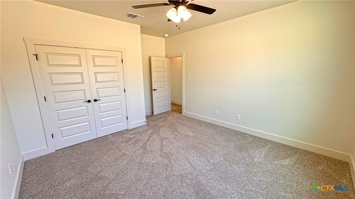 818 Estate Circle Property Photo 22