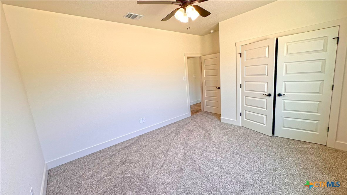 818 Estate Circle Property Photo 23