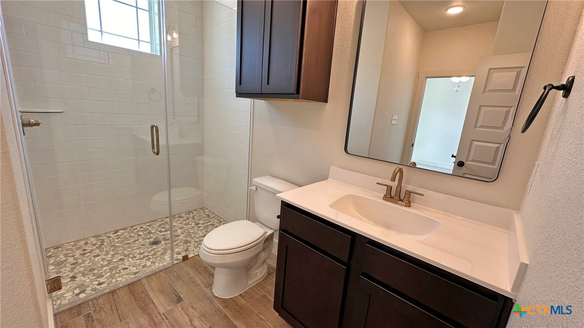 818 Estate Circle Property Photo 24
