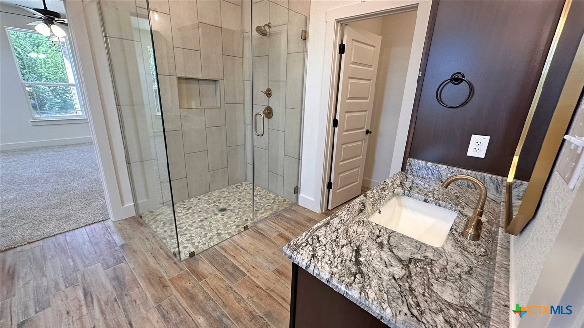 818 Estate Circle Property Photo 27