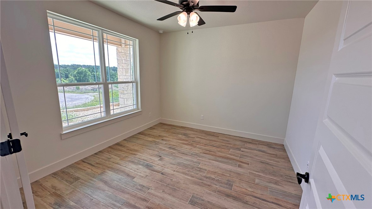 818 Estate Circle Property Photo 34