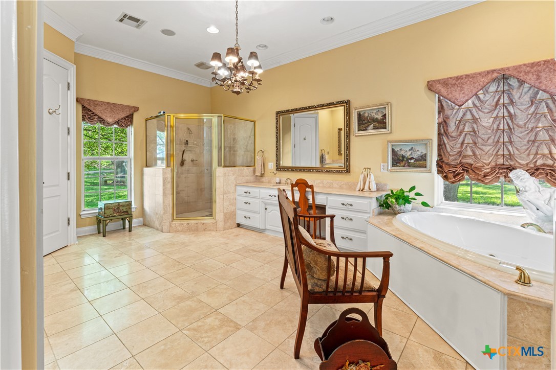 300 Salado Creek Place Property Photo 23
