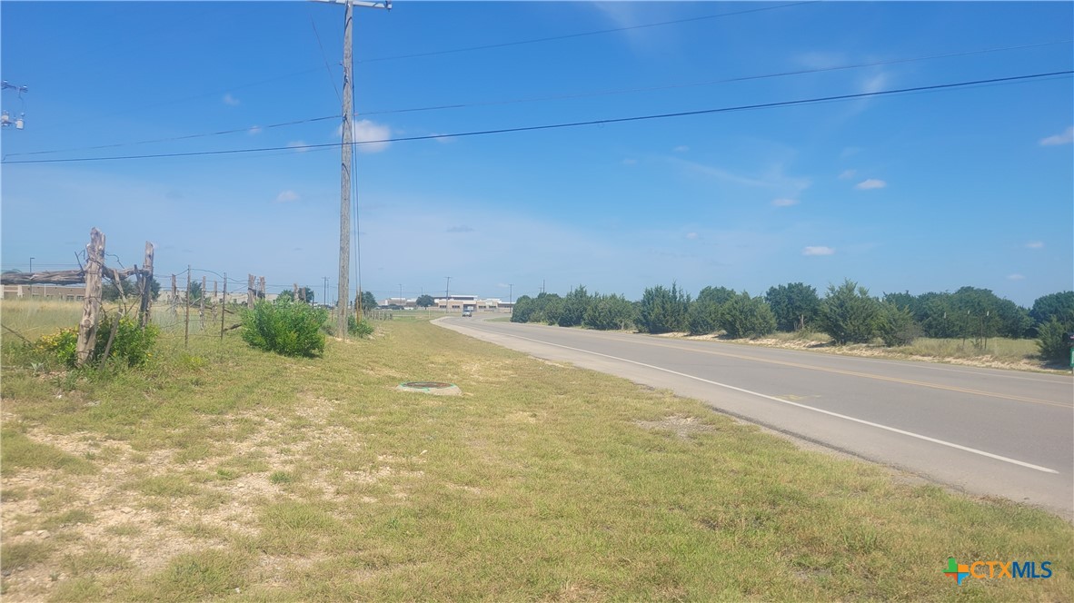 8590 Trimmier Road Property Photo 7
