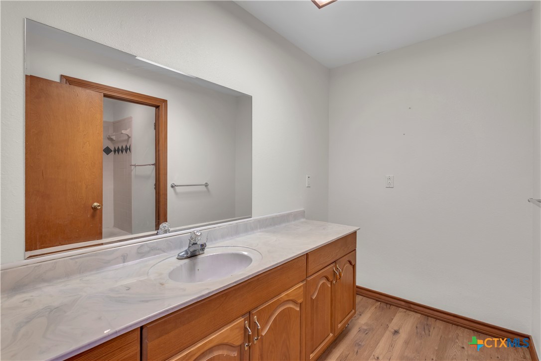 116 Shore Front Drive Property Photo 11
