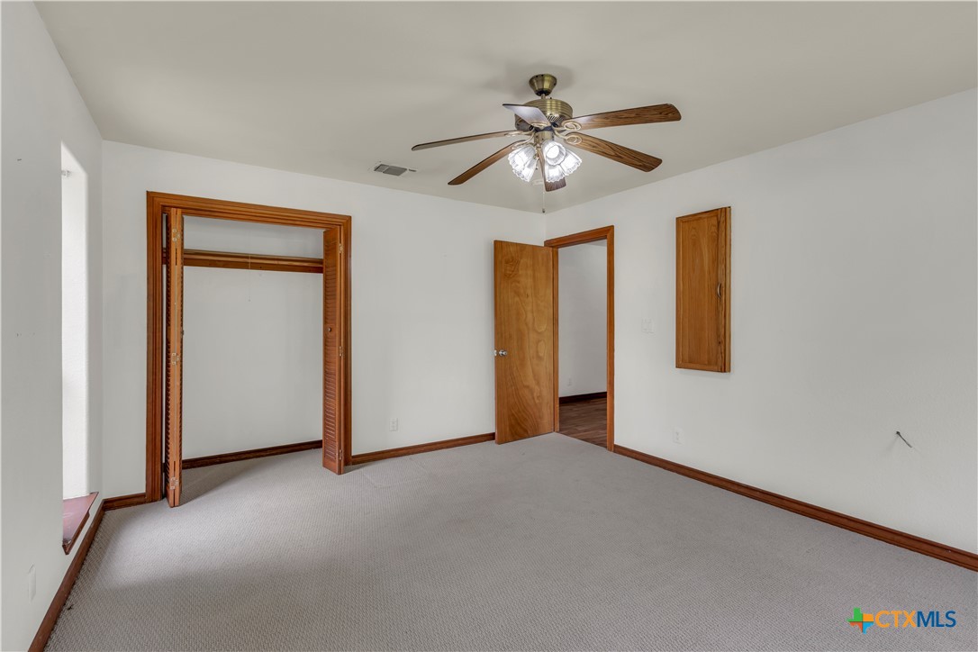 116 Shore Front Drive Property Photo 16