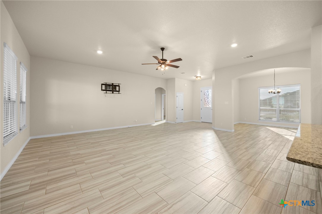 2518 Meadow Lark Drive Property Photo 10