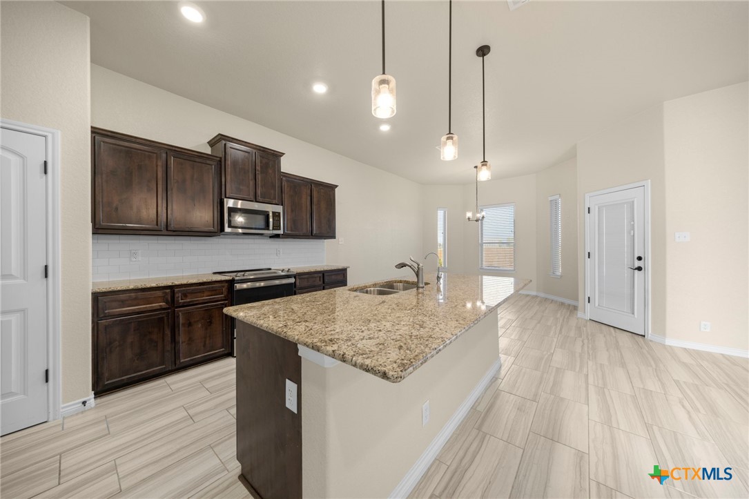 2518 Meadow Lark Drive Property Photo 15