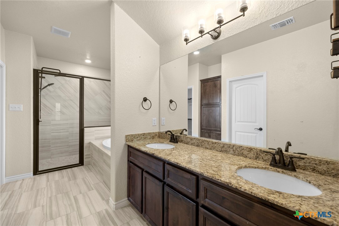 2518 Meadow Lark Drive Property Photo 19