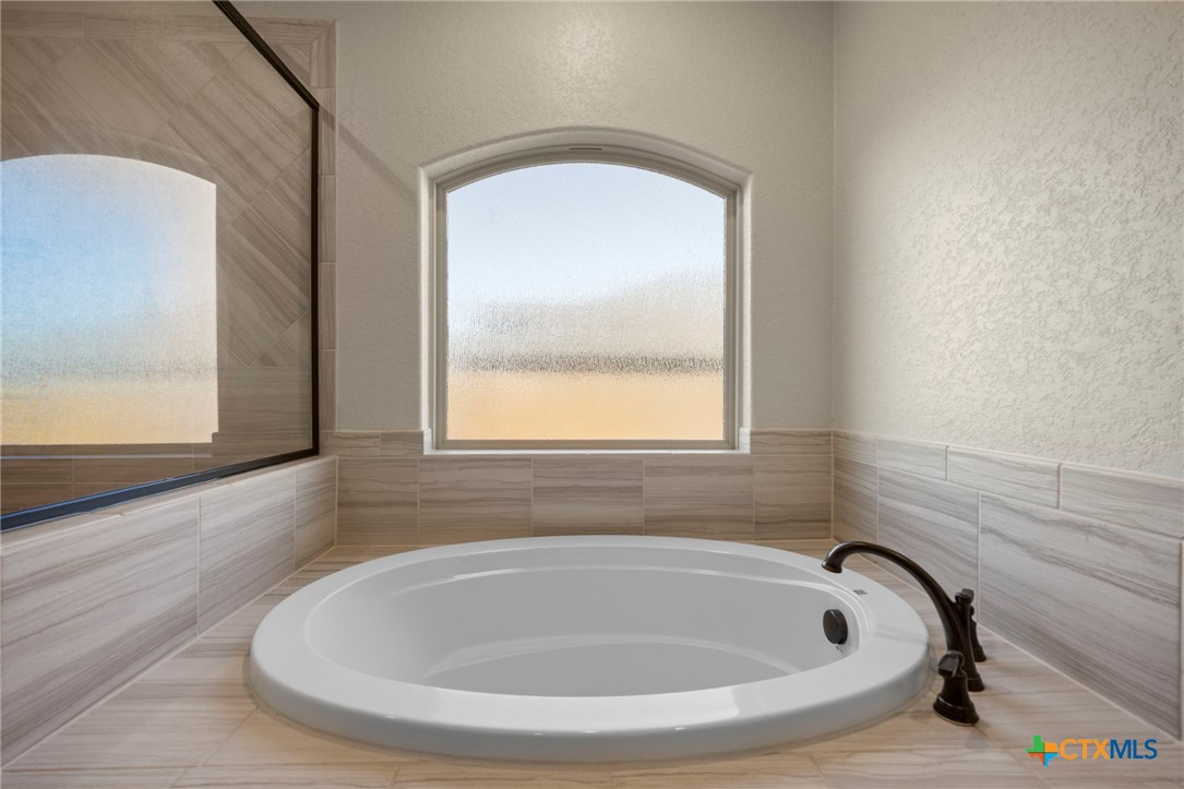 2518 Meadow Lark Drive Property Photo 21