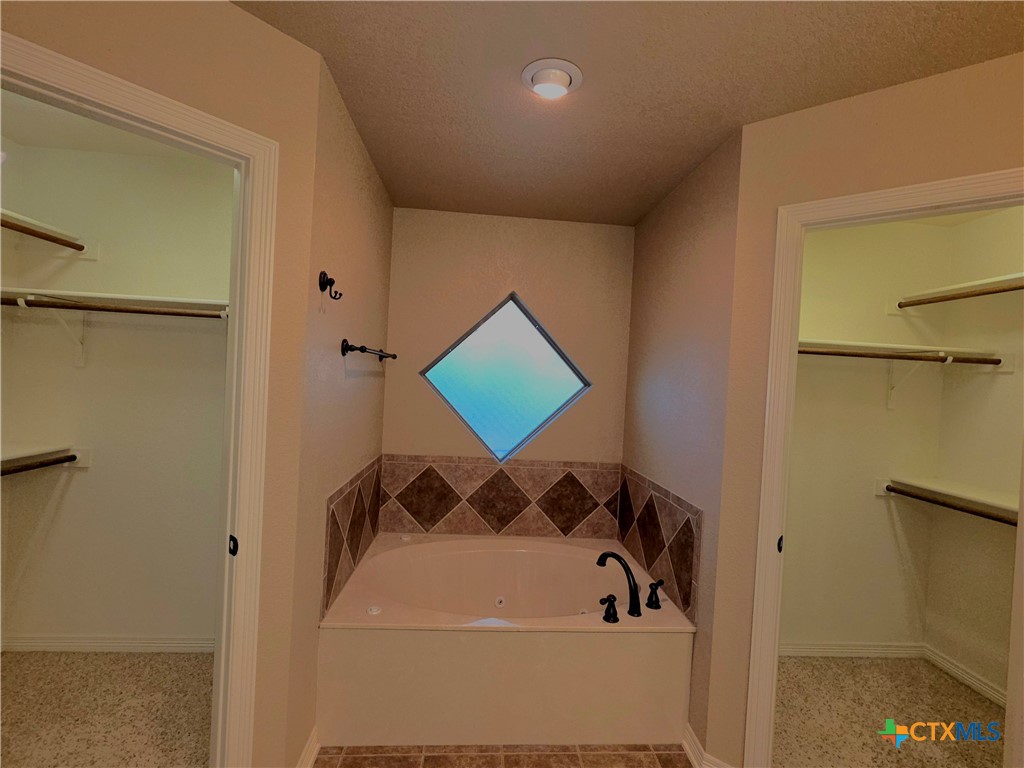 5020 Sean Patrick Glen Property Photo 17