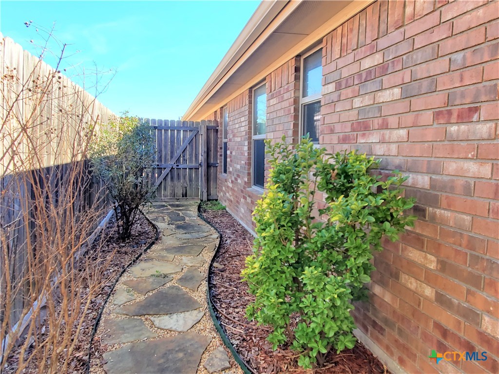 5020 Sean Patrick Glen Property Photo 33