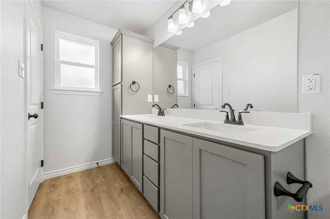503 Bonnie Property Photo 11