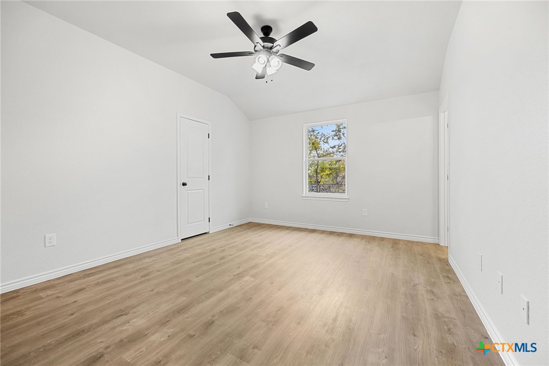 503 Bonnie Property Photo 17