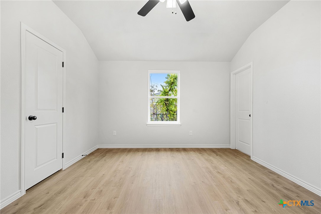 503 Bonnie Property Photo 18
