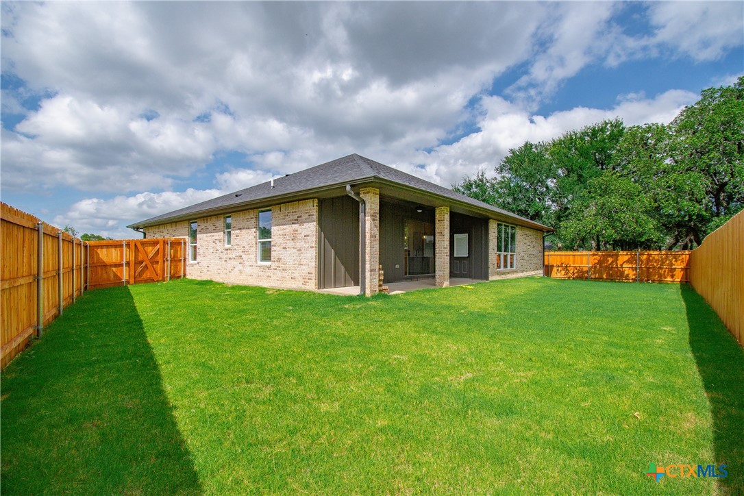 1301 Rylee Lane Property Photo 2