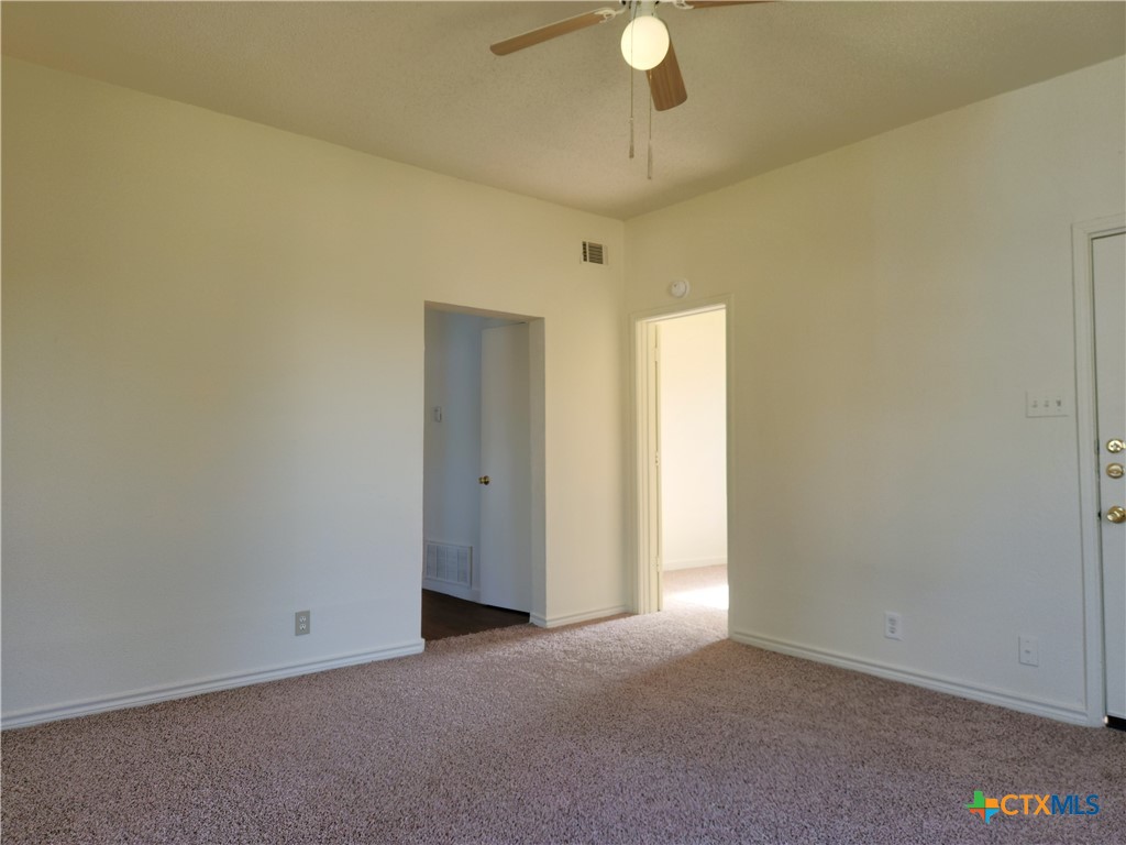 209 S 27th Street Property Photo 6